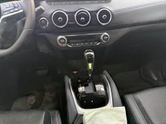 Nissan Qashqai Honor 2.0L FWD Premium - ფოტო 12