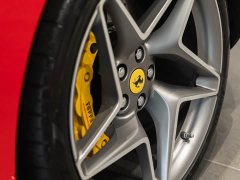 Ferrari F8 2020 Spider 3.9T V8 - ფოტო 18