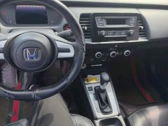 Honda Fit 1.5L CVT Trend Edition - ფოტო 12