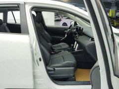 Toyota Frontlander 2.0L Intelligent Hybrid Dual Engine Premium Edition - ფოტო 8
