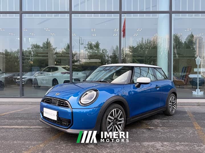 BMW MINI 1.5T COOPER Classic 3-Door - ავტომობილი ჩინეთიდან