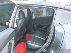 Tesla Model Y Rear-Wheel Drive - ფოტო 14