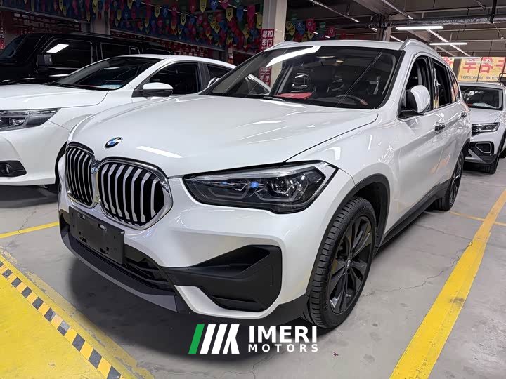 BMW X1 sDrive20Li Premium Edition