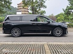 Voyah Lantu Dreamchaser 2025 EV AWD Flagship Kunpeng Edition - ფოტო 4