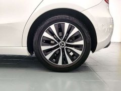 Mercedes-Benz A-Class (Imported) A 200 Sport - ფოტო 16