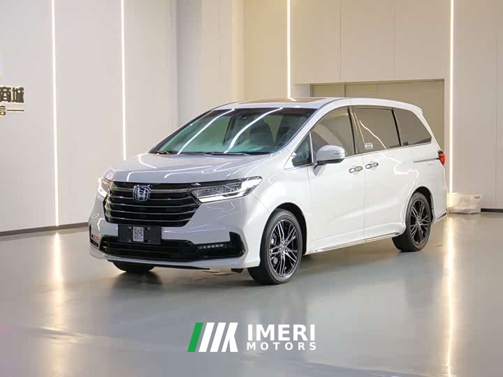Honda Odyssey 2.0L e:HEV Sharp Radiance Edition