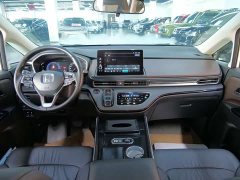 Honda Odyssey 2022 2.0L e:HEV Sharp Radiance Edition - ფოტო 15