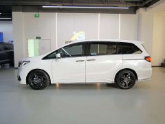 Honda Odyssey 2022 2.0L e:HEV Sharp Radiance Edition - ფოტო 7