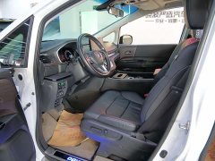 Honda Odyssey 2022 2.0L e:HEV Sharp Radiance Edition - ფოტო 9