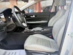 Kia K3 2023 1.5L CVT Deluxe Edition - ფოტო 10