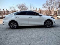 Kia K3 2023 1.5L CVT Deluxe Edition - ფოტო 7