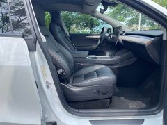 Tesla Model Y Long Range All-Wheel Drive - ფოტო 10