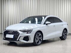 Audi A3 A3L Limousine 35 TFSI Fashion Sport Edition - ფოტო 1
