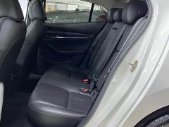 Mazda3 Axela 2.0L Automatic Premium Edition - ფოტო 13