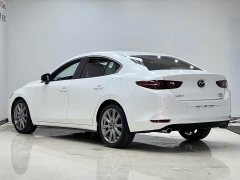 Mazda3 Axela 2.0L Automatic Premium Edition - ფოტო 6