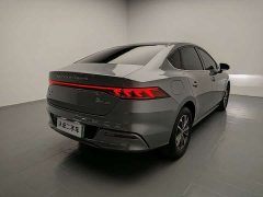 BYD Qin PLUS 2024 Glory Edition DM-i 55KM Leading - ფოტო 7