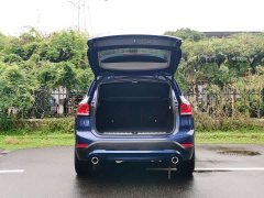 BMW X1 sDrive25Li Leading Edition - ფოტო 9