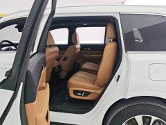 Li Auto ONE 2020 Extended Range 6-Seater - ფოტო 11