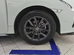Honda Civic 2021 Hatchback 220 Turbo CVT Sharp Control - ფოტო 6