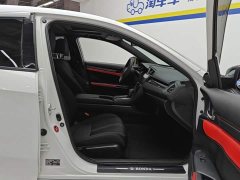 Honda Civic 2021 Hatchback 220 Turbo CVT Sharp Control - ფოტო 8