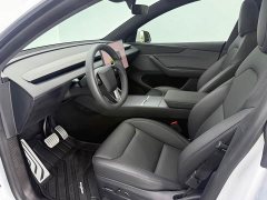 Tesla Model Y Rear-Wheel Drive - ფოტო 8