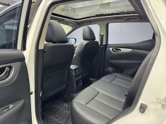 Nissan Qashqai 2.0L CVT Luxury - ფოტო 13