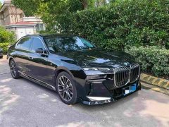 BMW 7 Series 2023 735Li M Sport Package - ფოტო 1