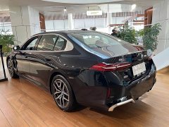 BMW i5 eDrive 35L M Sport Package - ფოტო 4