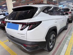 Hyundai Tucson L 1.5T DCT GLX Elite - ფოტო 18