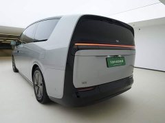 Li Auto MEGA Home Family Edition - ფოტო 5