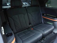Zeekr Geely Zeekr 9X 2025 Obsidian Black 70kWh Six-Seater - ფოტო 15