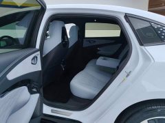 BYD Dolphin 2022 550km Standard Range RWD Luxury - ფოტო 11
