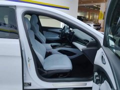 BYD Dolphin 2022 550km Standard Range RWD Luxury - ფოტო 8