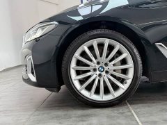 BMW 5 Series Facelift 530Li Luxury Edition Premium Package - ფოტო 18