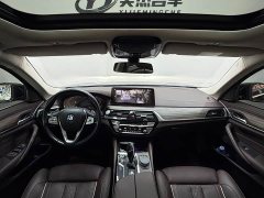 BMW 5 Series Facelift 530Li Luxury Edition Premium Package - ფოტო 5