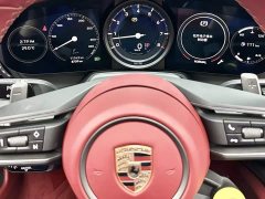 Porsche 911 Targa 4 3.0T - ფოტო 13