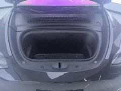 Tesla Model Y Standard Range RWD - ფოტო 10