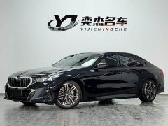 BMW 5 Series 530Li Premier M Sport Package - ფოტო 1