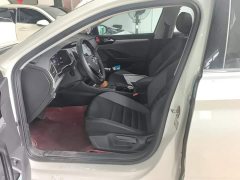 Volkswagen Sagitar 280TSI DSG Excellence Edition - ფოტო 9