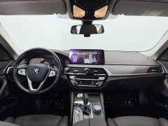BMW 5 Series 530Li Luxury Edition Premium Package - ფოტო 5