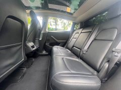 Tesla Model Y Rear-Wheel Drive - ფოტო 6