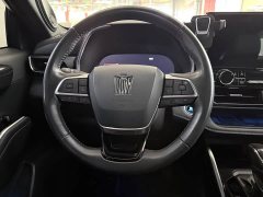 Toyota Crown Venza 2022 2.5L HEV AWD Premium - ფოტო 14