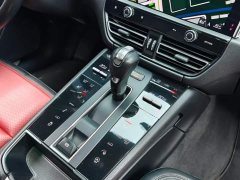 Porsche 2024 Macan S 2.9T - ფოტო 13