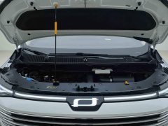 FAW Besturn M9 2.0T Premium - ფოტო 6