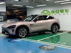 Xiaomi YU7 Four-Wheel Drive Max Edition - ფოტო 8