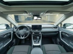 Toyota RAV4 2023 2.0L CVT FWD Fashion Edition - ფოტო 18