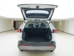 Toyota RAV4 2023 2.0L CVT FWD Fashion Edition - ფოტო 5