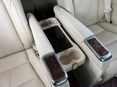 Toyota Alphard 2021 Hybrid 2.5L Luxury - ფოტო 18