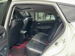 Toyota Veza 2.0L CVT FWD Luxury Edition - ფოტო 6
