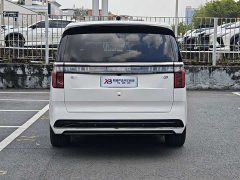 Zeekr Geely Zeekr 009 2022 WE Edition - ფოტო 17